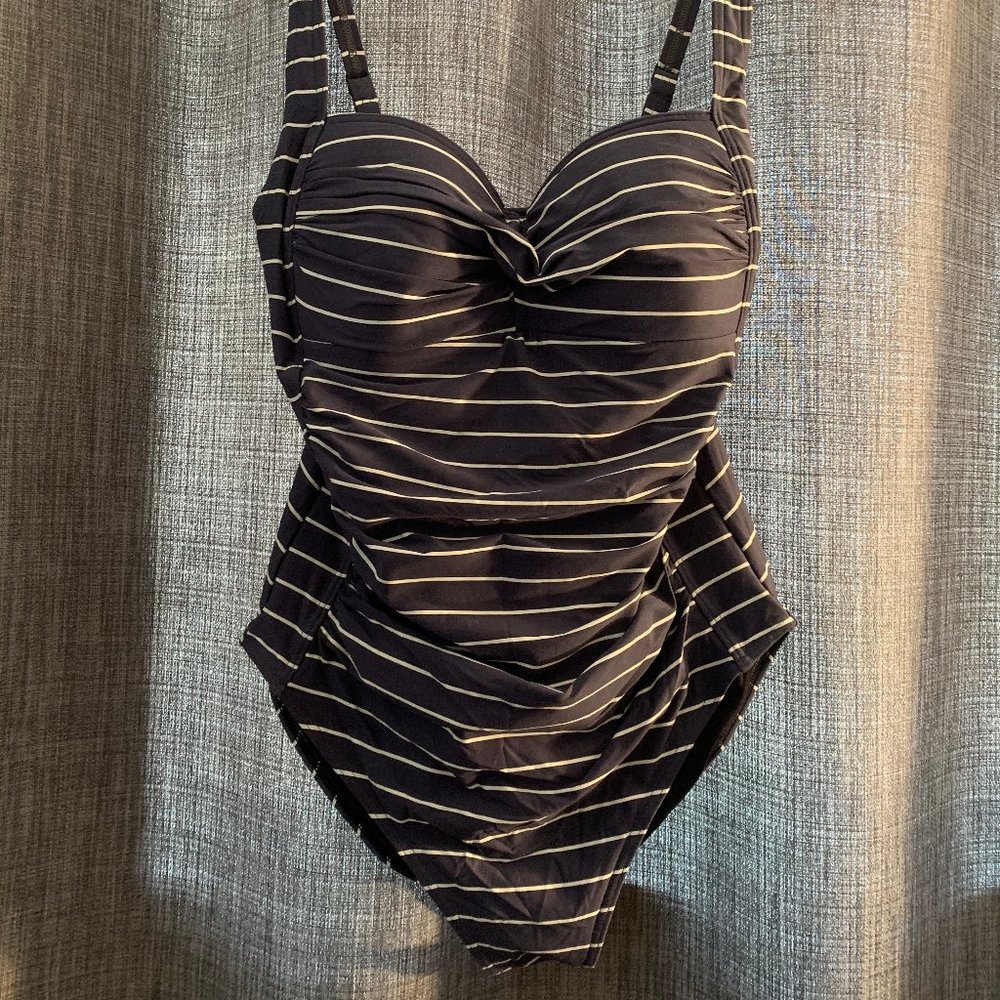 Bond-eye Australia One piece bathing suit